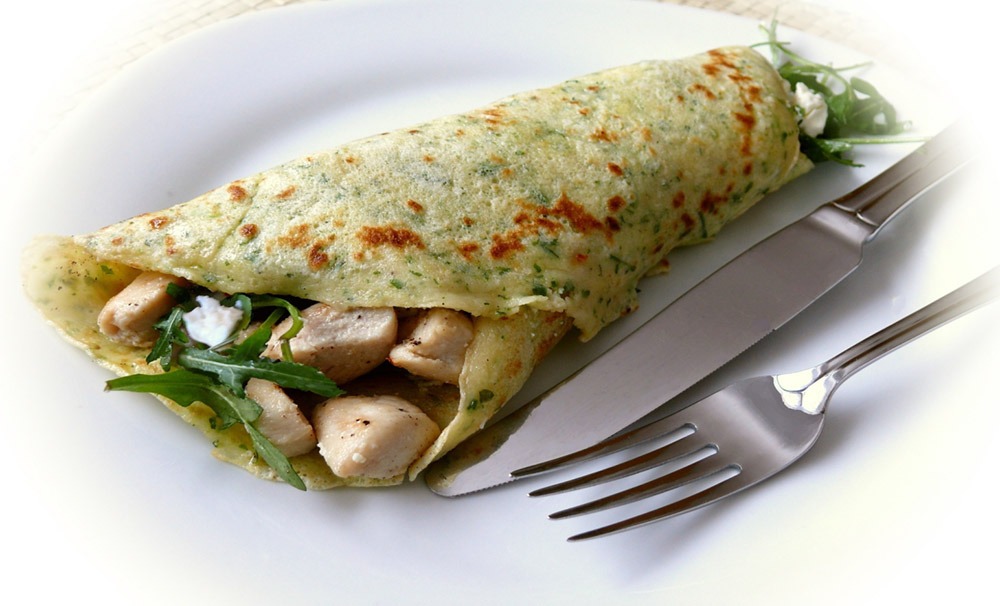 Egg and Arugula Wraps